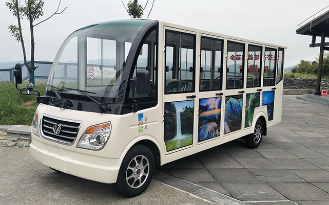 14座封閉式電動(dòng)觀光車(chē) 14座封閉式電動(dòng)觀光車(chē)